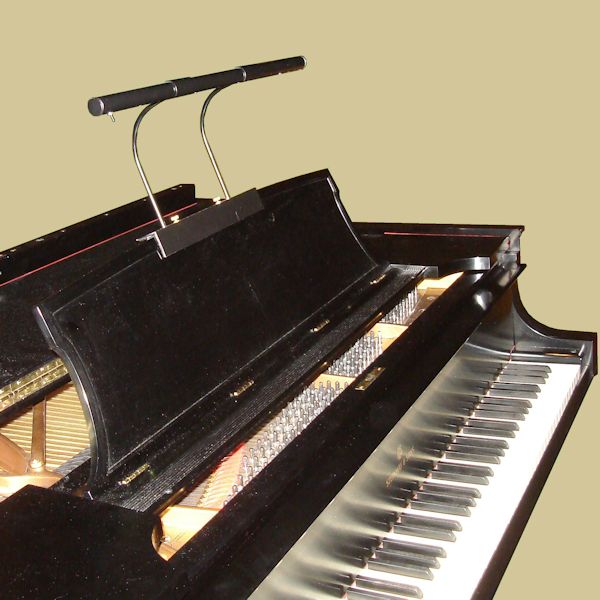 Grand piano light